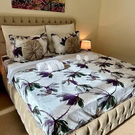 Sunshine * סנט קונסטנטין והלנה